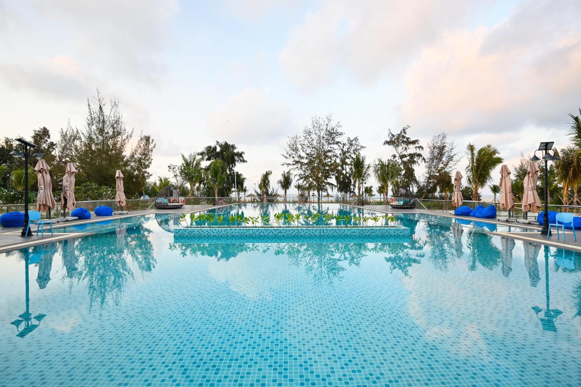 Emerald Ho Tram Resort Luaran gambar